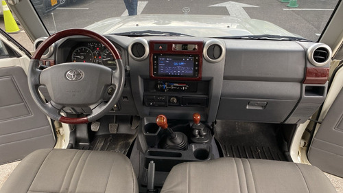 Toyota Land Cruiser 4.5 Vxr Fl Lc200
