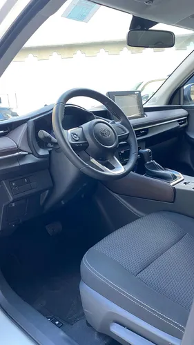 Toyota Yaris Sedan E 2025