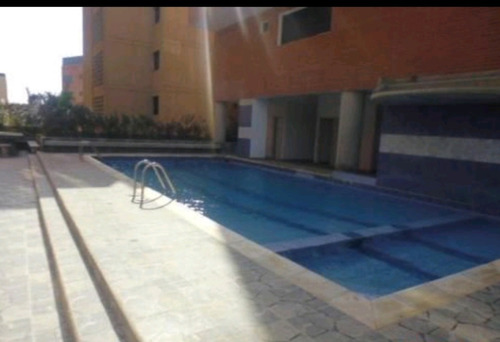 Imagen 3 de 14 de Playa Grande. A Estrenar. 180mts. 4hab. 3baños. Edificio Nue