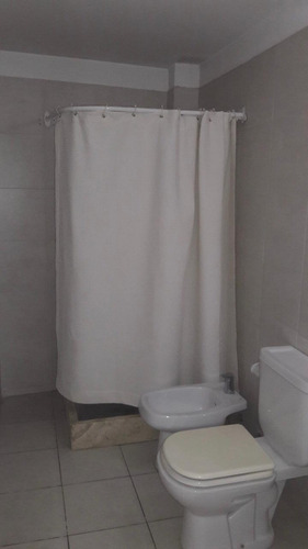 Imagen 13 de 14 de Depto 2 Dormitorios 2 Baños Cocina Living Cochera Y 2 Patios