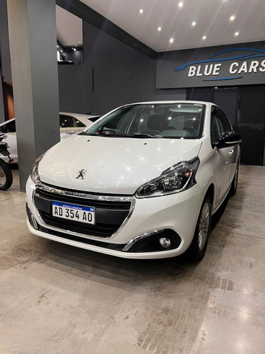 Peugeot 208 1.6 Allure