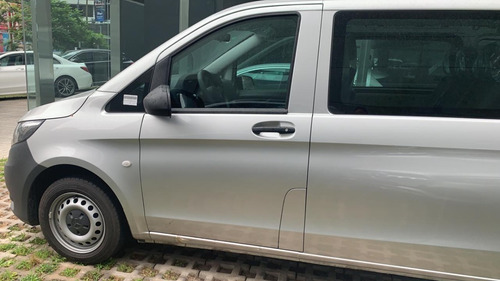 Mercedes Benz Vito 111 Furgon Mixto 4+1 Con Rampa Accesible