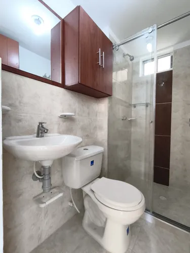Apartamento En Arriendo En Prados Del Este. Cod A30741
