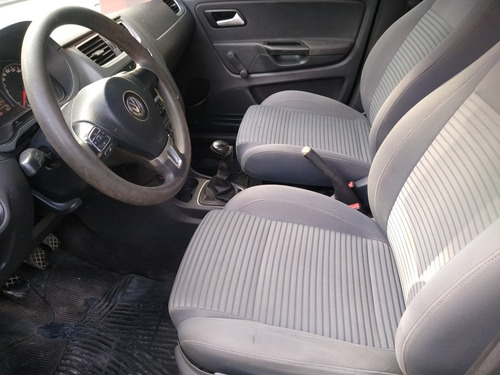 Imagen 7 de 14 de Volkswagen Fox 2013 1.6 Comfortline Pack Saf 5 P