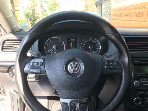 Volkswagen Jetta 2012 2.0 Comfortline Flex 4p Automática