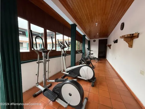 Comercial En Barranquillita Rah Co: 25-1169