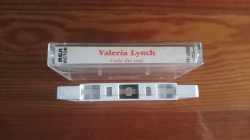Valeria Lynch - Cada Día Más - Cassette (nuevo)