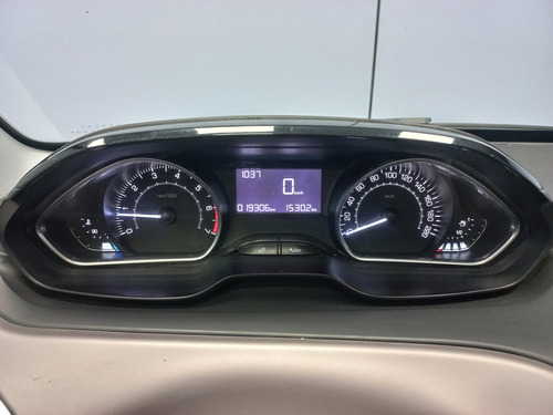 Peugeot 208 1.6 Feline