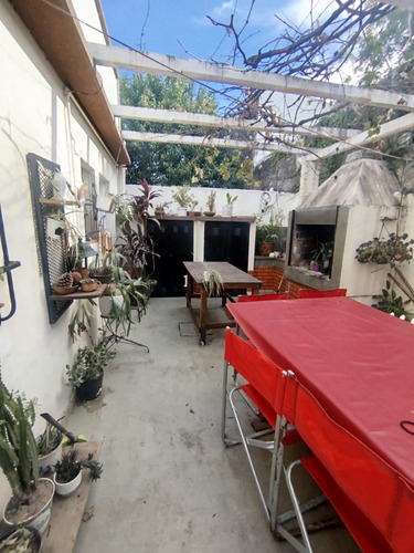 Casa En Venta En Quilmes Oeste.