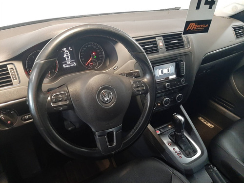 Imagem 9 de 13 de Volkswagen Jetta 2.0 Comfortline Flex 4p Tiptronic