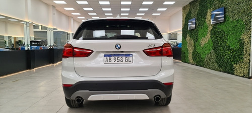 Imagen 5 de 9 de Bmw X1 2017 2.0 Sdrive 20i Sportline 192cv