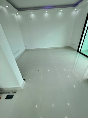 Imagen 18 de 20 de Se Alquila Un Penthouse En Tigaiga Nuevo A Estrenar