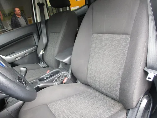 Ford Ranger 4x2 2500cc Mt Aa
