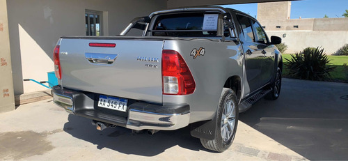 Toyota Hilux 2.8 Cd Srx 177cv 4x4 2016