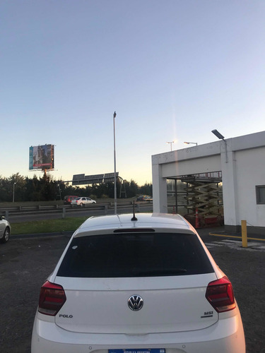 Imagen 7 de 13 de Volkswagen Polo 2018 1.6 Msi Highline At