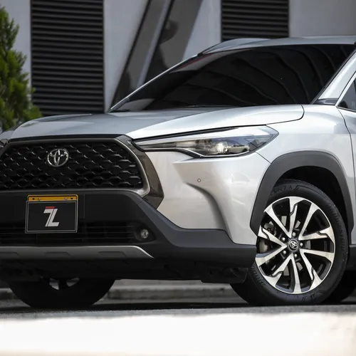 Toyota Corolla Cross xei 2.0