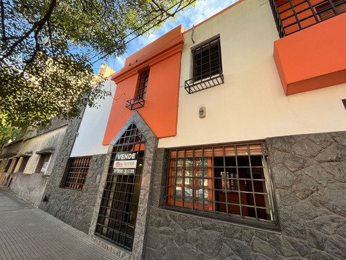 Venta Casa 2 Dormitorios En Barrio Cofico