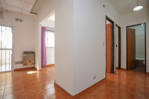 Venta Ph - 2 Ambientes Y Medio - San Justo/unlam