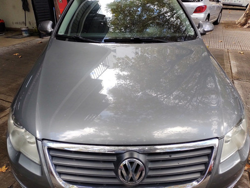 Imagen 2 de 15 de Volkswagen Passat 2.0 Tdi Caja Manual De 6 Velocidades