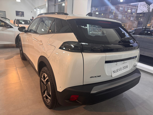 Peugeot 2008 1.0T Allure