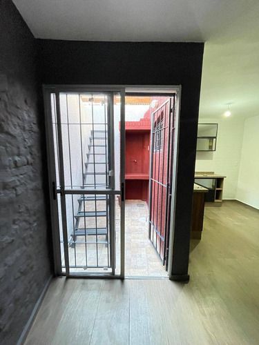 Venta. A Estrenar. Padron Único. Casa A Estrenar De 2 Dormitorios, 2 Terrazas En La Unión. Acepta Banco.