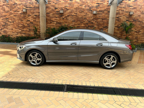 Mercedes-Benz Clase CLA 1.6 Urban