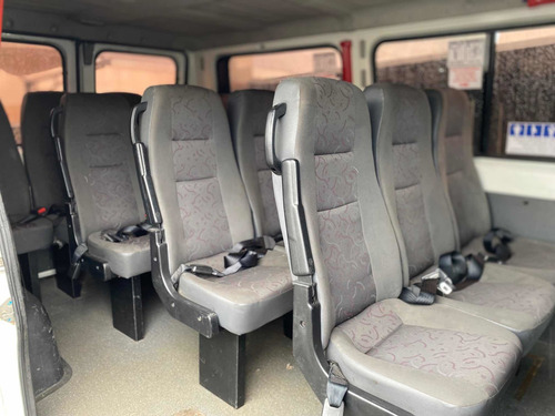 Imagem 10 de 15 de Peugeot Boxer Minibus 2012 2.3 Hdi 330m Médio 15l 5p