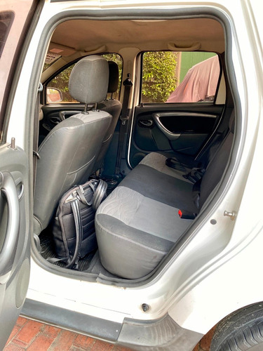 Renault Duster 4.4 Placa Publica .