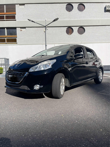 Peugeot 208 1.5 Allure Touchscreen