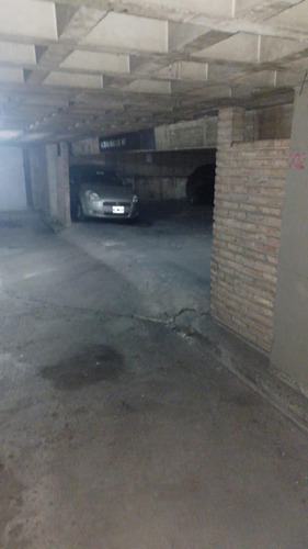 Cochera En Venta - Centro
