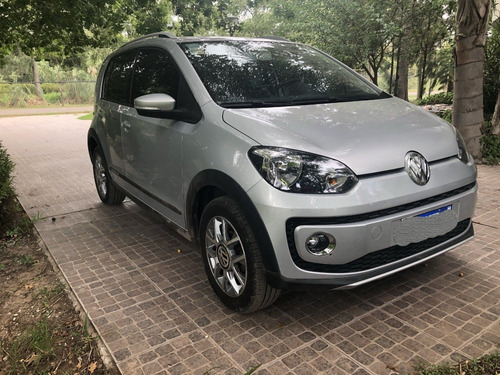 Volkswagen Up! Cross Versión 1.0