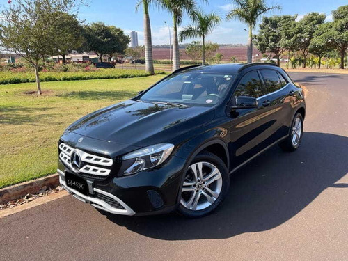 Imagem 14 de 15 de Mercedes-benz Gla 200 1.6 Cgi Style 16v Turbo 4p 2018