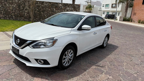 Nissan Sentra 1.8 Advance Cvt