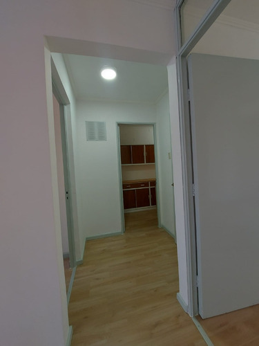 Departamento Segundo Piso Remodelado Belloto Sur