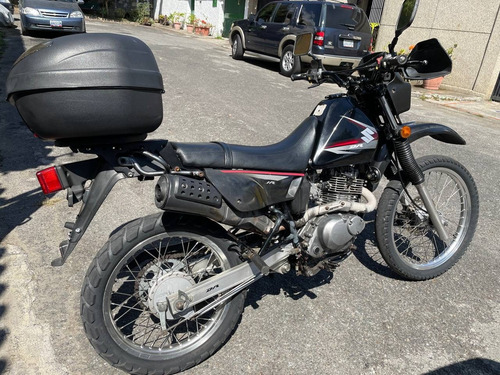Imagen 6 de 7 de Moto Suzuki Dr 200, Doble Propósito, Perfecta Para La Ciudad