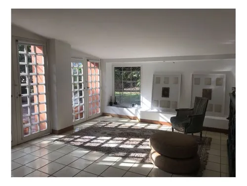 Casa Venta Lomas De Chuao 580m2
