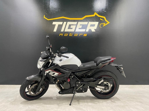 Imagem 4 de 14 de Yamaha Xj6n Xj 6 Xj6 2016 - 33.800km
