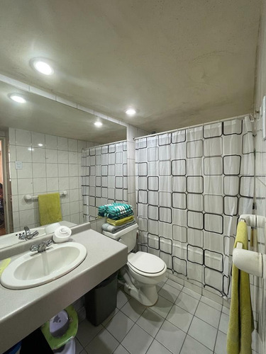 Se Vende Depto 1 D / 1 B + Est Y Bod En Ñuñoa