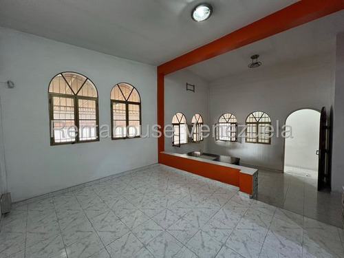 Casa En Venta Piñonal Maracay 25-17208 Apd