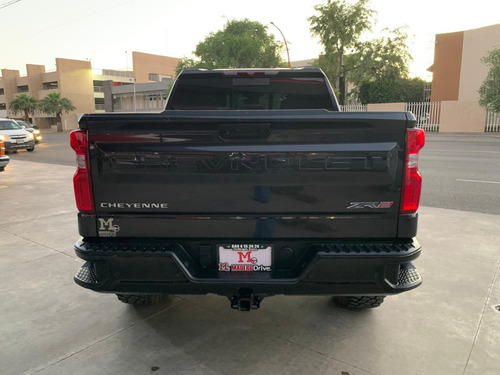 Chevrolet Cheyenne 6.2 2500 Cab Dob Midnight Edition 4x4 At