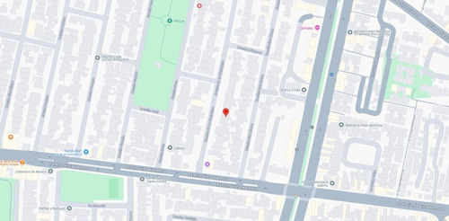 Casa De Dos Niveles Con Amplio Estacionamiento Frontal. Ce Encuentra Dentro De Una Privada Con Acceso Controlado Las 24hrs. Se Encuentra Muy Bien Ubicada Cerca De Calzada De Las Bombas Y Avenida C