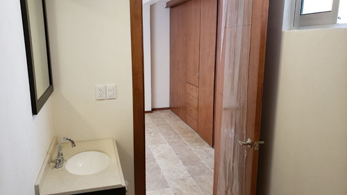 Imagen 10 de 23 de Departamento Town House Colonia Zacahuitzco Benito Juarez