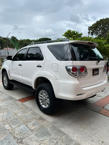 Toyota Fortuner Sr5 Año 2015 4 Dueños Impecable