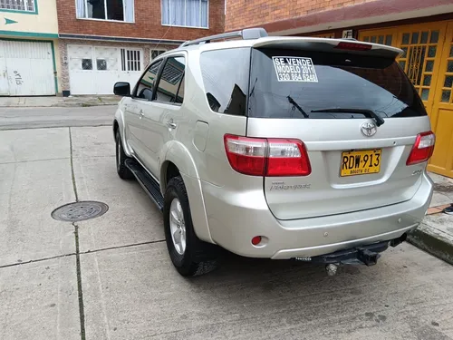 Toyota Fortuner 2.7l 4x4