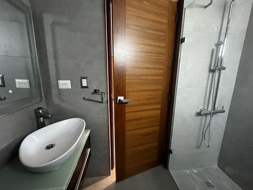 Apartamento Alquiler Piantini Amueblado
