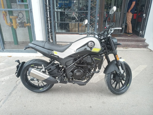 Benelli Leoncino 251 Naked Cafe Racer Tracker Scrambler 0km
