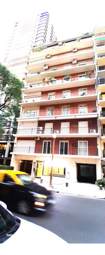 Retiro. Frente Plaza