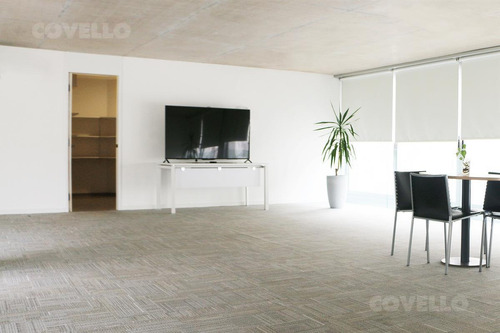 Imagen 10 de 14 de Oficina De Categoría, Piso Completo, Equipada, 3 Cocheras, Depósito, Showroom, Domótica