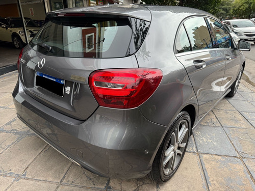 Mercedes-Benz Clase A 1.6 A200 Urban 156cv
