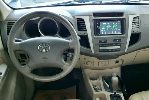 Toyota Sw4 Srv At